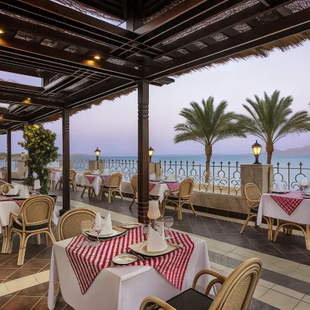 Sultan Gardens Resort Sharm El Sheikh - Ultra All Inclusive Отели рядом с достопримечательностью «Dessole Nesco Waves»