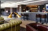 Panorama Hotel - Free EV Charging Station - bar