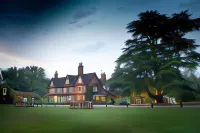 Ravenwood Hall Hotel - Villas