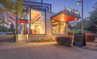 Tower Motel Marysville Hotels in Narbethong