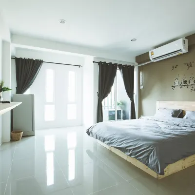 Posh 39 Hotel dekat Istana Sanam Chandra
