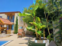 Kuğu Urla Hotels in der Nähe von Ödemiş Peynircilik Ve Şarküteri