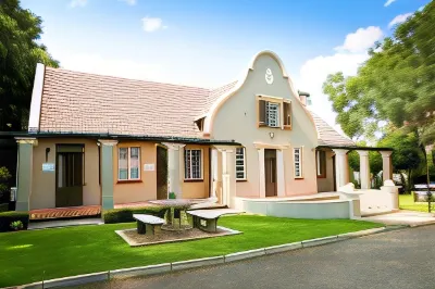 Scott's Manor Guesthouse Function and Conference Venue Hotels in Lichtenburg