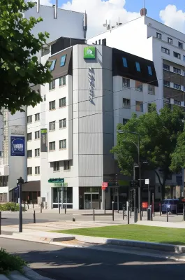 Ibis Styles Grenoble Centre Gare Hotels near Stade Salvador Allende