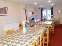 AJ小屋 斯勞酒店