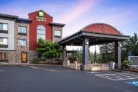 Holiday Inn Express PORTLAND SOUTH - LAKE OSWEGO by IHG Hotels near Real Life Exhibit Portland