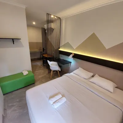 Hotel Rumah Gaharu Hotels in Batununggal