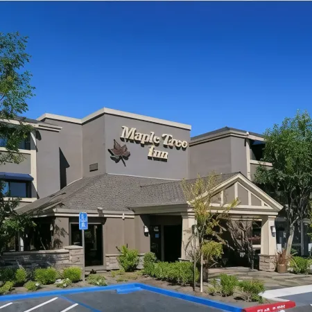 Maple Tree Inn