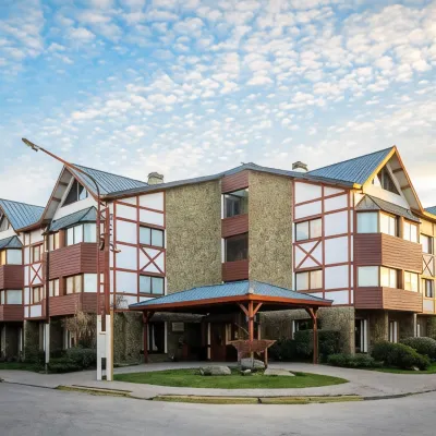 Calafate Parque Hotel Hotels near Patagonia Profunda - Safari Experience