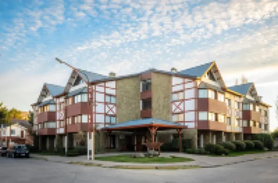 カラファテ パルケ ホテル のホテル