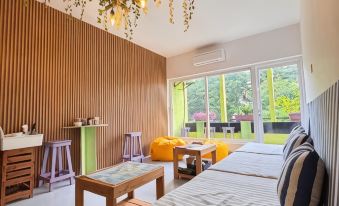 Hostel Republic at Galle Face