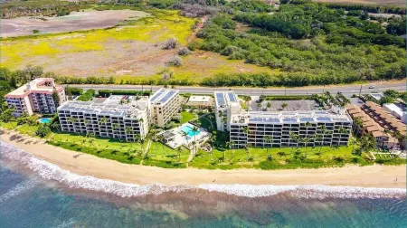 Big Ocean View from Your Sugar Beach Retreat -King Bed, Central AC, WiFi  #208 Отели рядом с достопримечательностью «КИХЕИ БЭЙ СЕРФ»