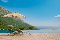 Ramada by Wyndham Fethiye Oludeniz - Uima-altaat