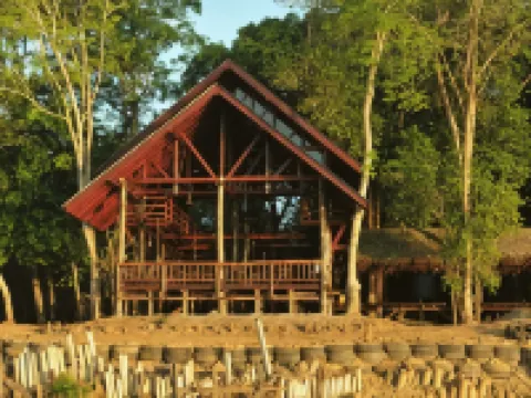 Borneo Natural Sukau Bilit Resort Hotels in Kinabatangan