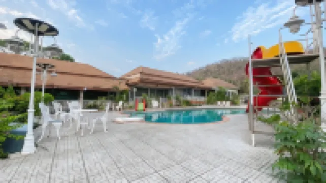 Baan Dara Resort Hotels in Mueang Saraburi