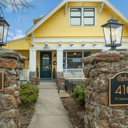 Bespoke Inn Flagstaff