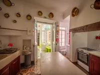 Very Typical - Alojamento Local فنادق في الواس