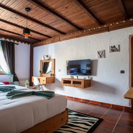 Bungalow Triple 6 - El Cortijo Chefchaeun Hotel & Spa B&b