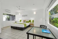 宮殿精品飯店 棕櫚灣附近的飯店