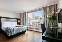 Eurostars Cristal Palace