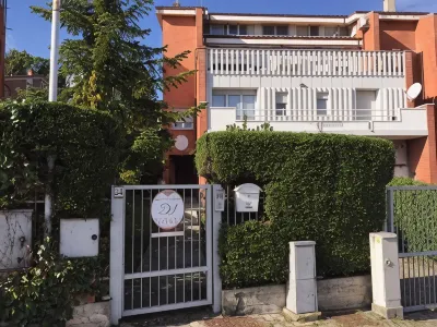 Dimora Spina Hotels near Cattedrale dei Santi Nazario Celso e Vittore