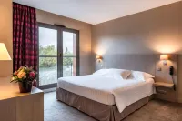 Le Relais de La Malmaison, A Member of Radisson IN Hotels in Rueil-Malmaison