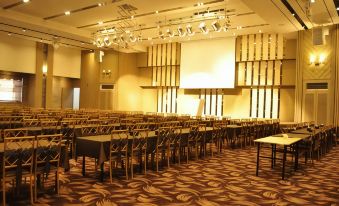 Hyunjin Tourist Hotel