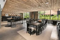 Luxury Apartments by Hyatus at the Asher