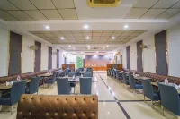 Vrinda Anandam Resort Отели в г. Санрейк Бангар