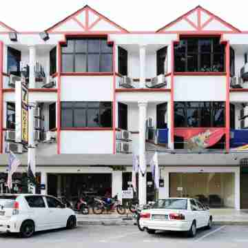 Super OYO 635 Seven Days Hotel Hotel Exterior