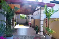 Tenasi Beach Resort - Mountain view