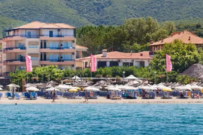 Olympic Star Beach Hotel Các khách sạn ở Evrimeni