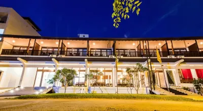 Hotel Randiya Hotels near Kubichchankulama Lake Jogging path and park
