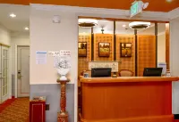 Brand Plaza Hotel Hotels in Glendale