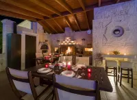 Artdeco Luxury Suites Hotels in Akrotiri