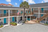 The Beach House at Oak Island by Carolina Resorts Hotels in Smithville