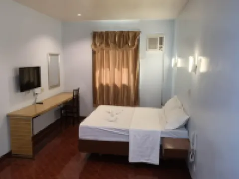 Meaco Royal Hotel - Malabon Hotels in Malabon