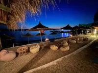 Hotel Divers Hotels in Radhimë