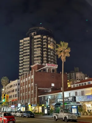 Punta del Este Shelton Hotel Các khách sạn gần Buen Ayre Inmobiliaria