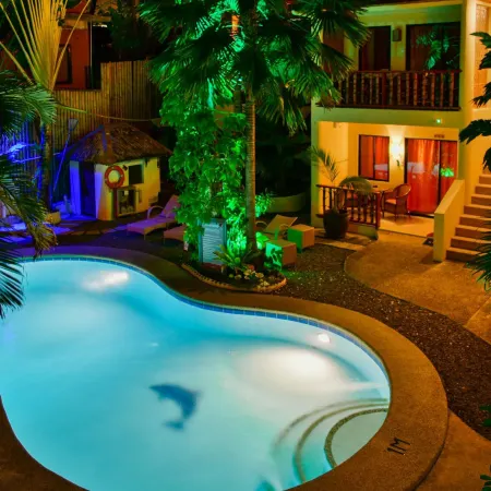 Alona Vida Beach Resort
