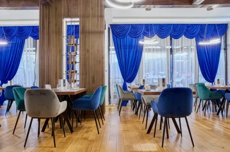 Kayus Отели рядом с достопримечательностью «Sorica sosire»