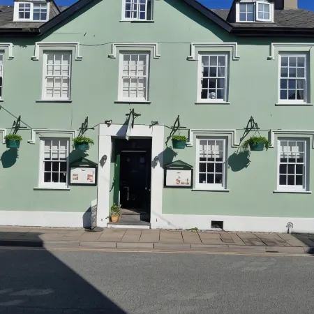 Bishopsgate House Hotel