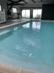 La Metairie du Vauhariot - Chambres de Charme Vue Mer - Piscine Intérieure Chauffée - Pools