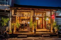 Songkhla Tae Raek Antique Hotel Hotels in Singhanakhon