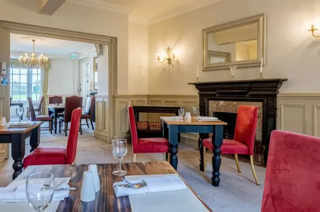 Hall Garth Hotel, BW Signature Collection Отели в г. Хоутон-ле-Сайд