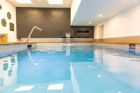 Hôtel la Baie des Anges, Son Spa Marin & sa Piscine Couverte et chauffée - Parkplatz