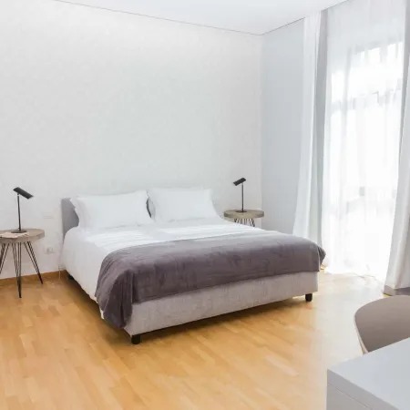 200 Rooms & Terrace