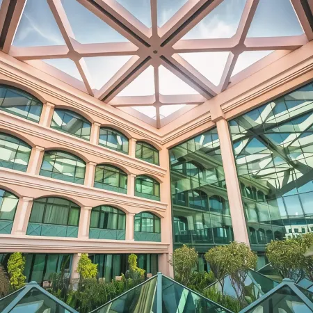 Mövenpick Grand Al Bustan Dubai
