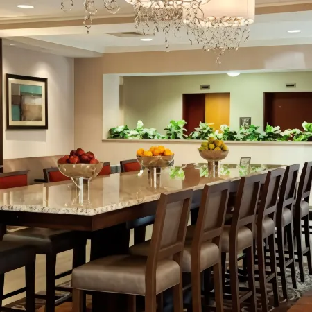 Hampton Inn Doylestown Отели в г. Дойлстаун