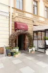 Steps Hotel ステートロシアンミュージアム周辺のホテル